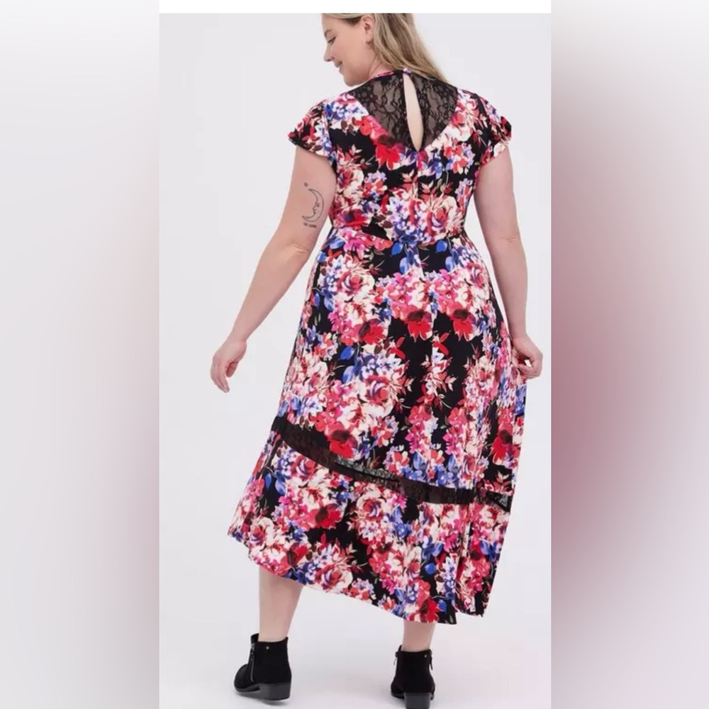Torrid Black and Red Midi Studio Knit Asymmetrical Dress size 1 - Picture 4 of 16